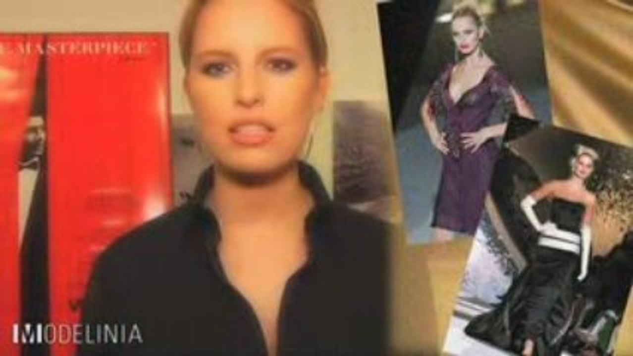 Sexy models give Valentino love
