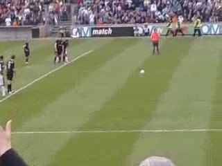 penalty taiwo om grenoble 4 a 1