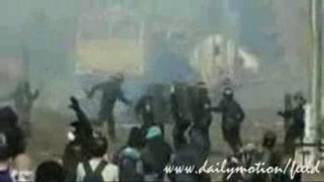 Black Blocs , Autonomes vs Police Crs