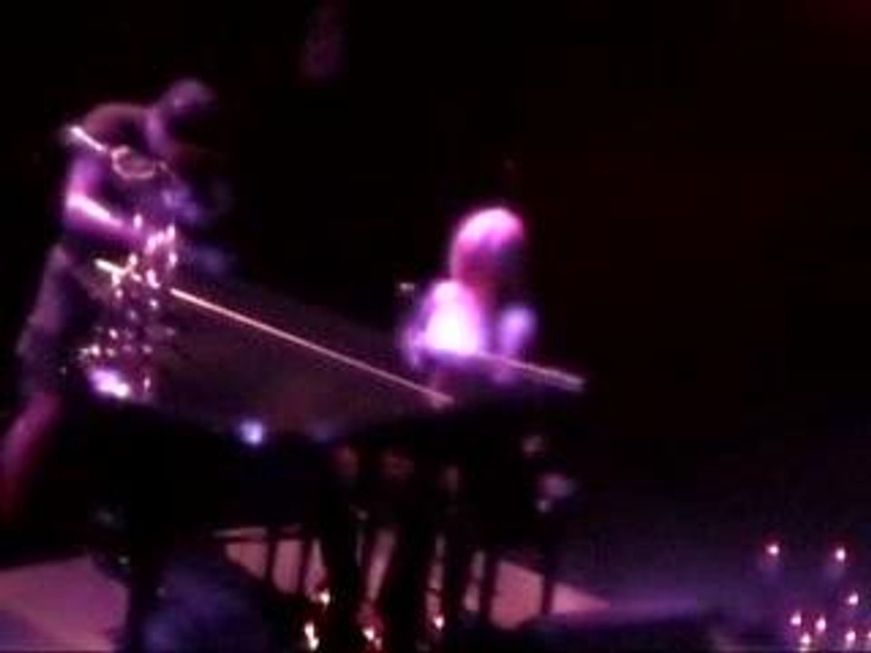 Avril Lavigne - forgotten