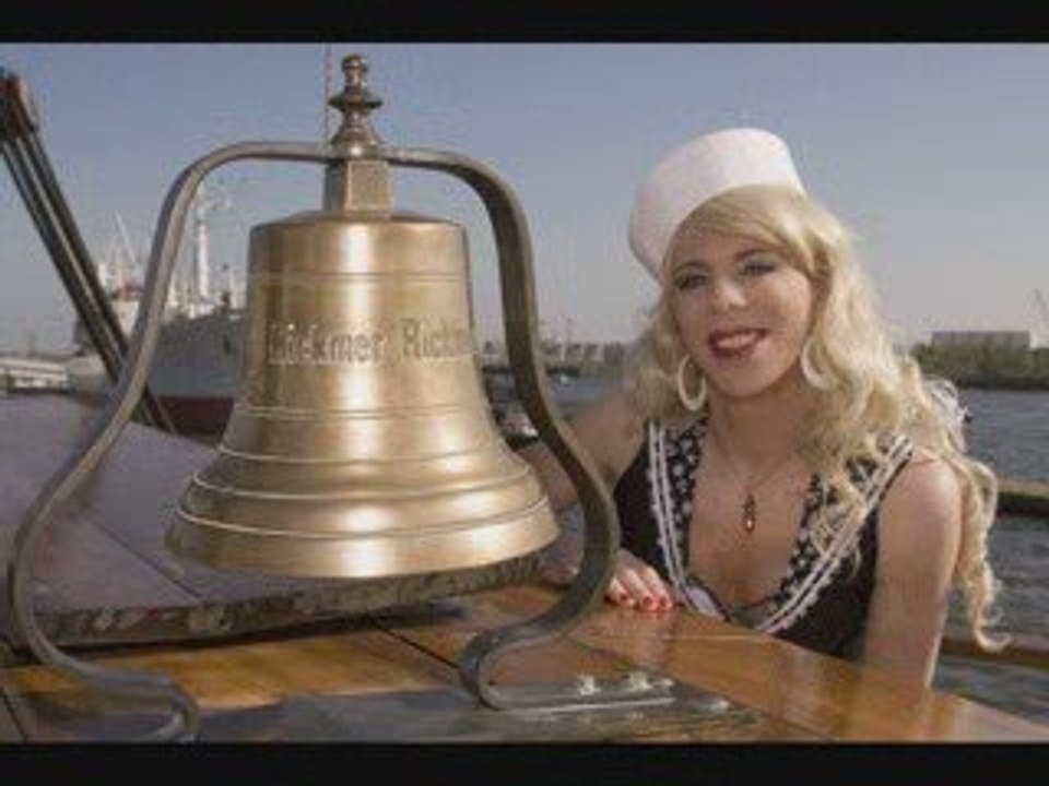 Pinup photos auf der rickmer rickmers