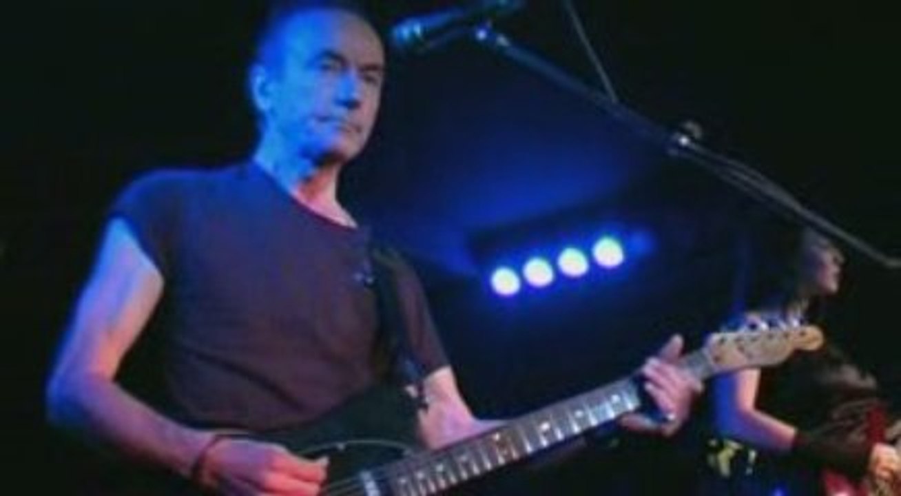 Hugh Cornwell and Band "going to the city"