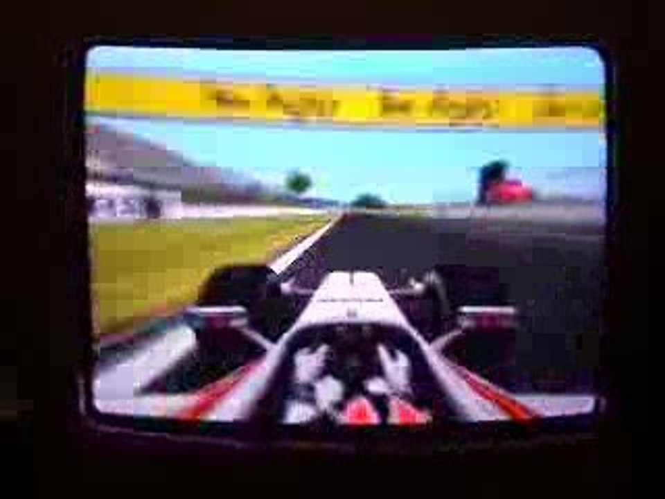 Un tour en Espagne avec Kimi Räikkönen sur F1 06