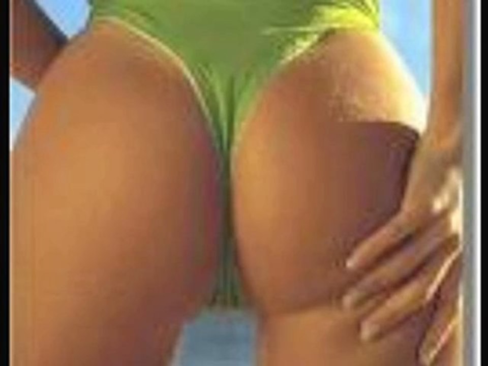 MON CUL A LA TÉLÉ