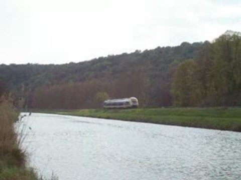 AGC BOMBARDIER..LUZY SUR MARNE