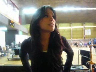 Impressions de Sarah Riani sur le tournage du clip.