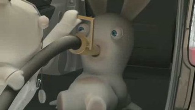 Les Lapins Crétins testent le Nouveau Grand Scénic coffre