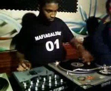 Dj wallas 59grammes mix made in 59 intro de strike sur la fr