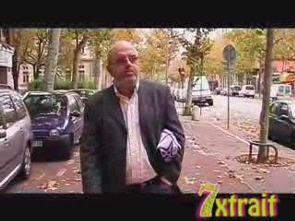 Extrait Ici&là