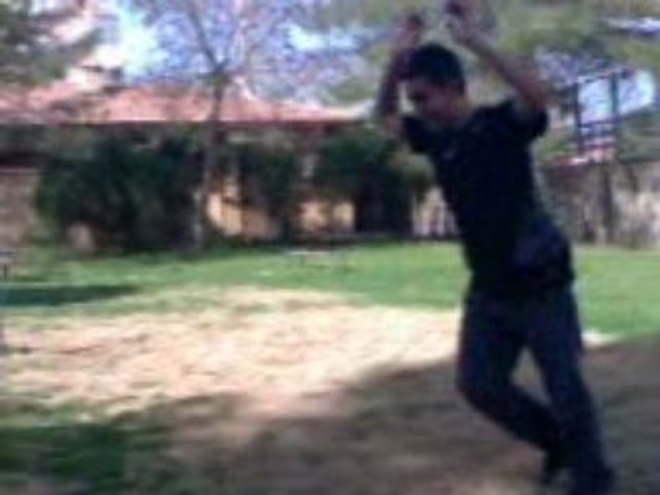 Kardeşler Kavgası