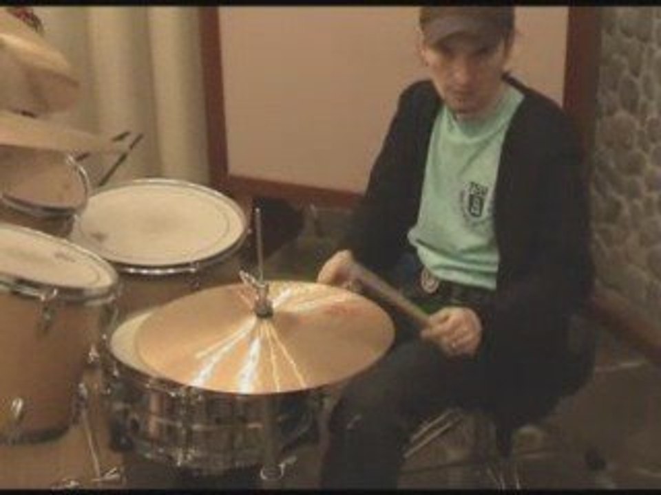 SERGEY KOT&LIGHTBEAT-L'inscription Des Tambours