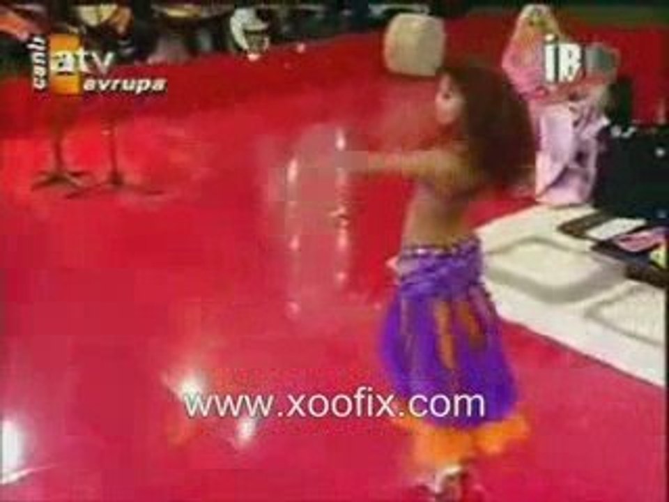 Didem turkish bellydancer 3