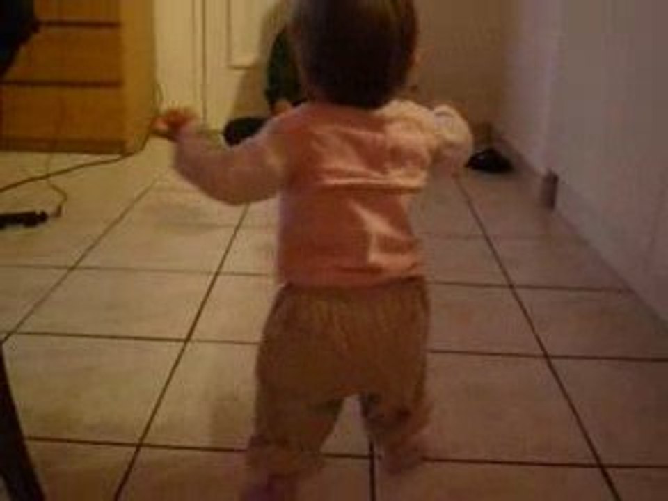 ma petite puce qui marche