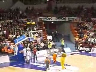 LE MANS / PAU ORTHEZ : le jeu des géants à la mi-temp