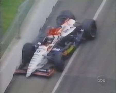 Indycar Surfers Paradise 1995 Andretti crashes on last lap