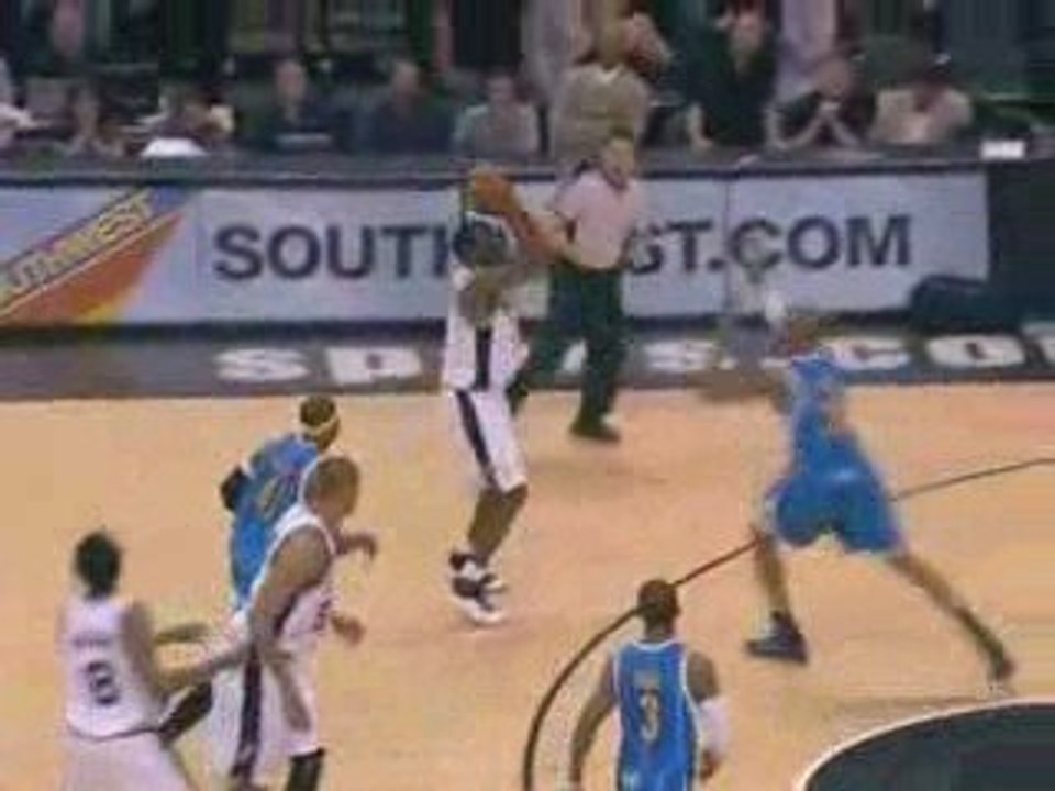 Michael_Finley Buzzer-Beating Three Pointer