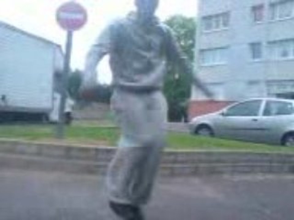 insolent c walk