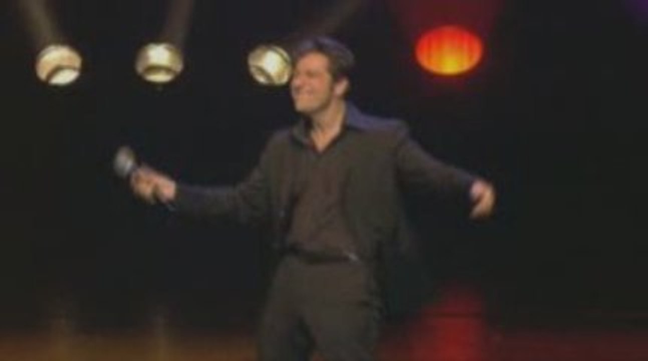 Laurent Gerra - Le doigt dans l'cul