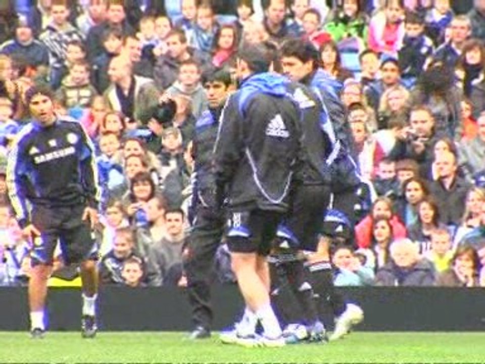 Premier League Football News