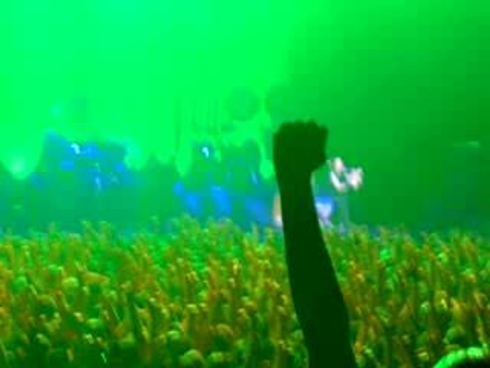 KoRn_-Medley-_Toulouse_30-05-06