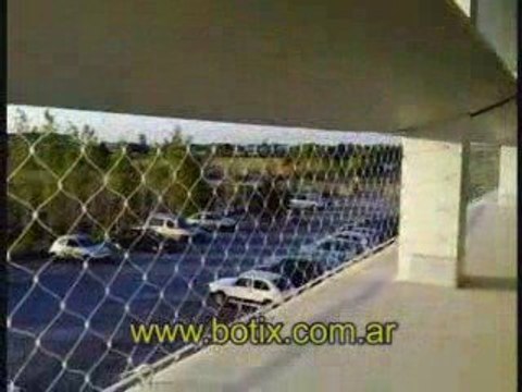 Prevencion de caidas desde balcon + Ahuyentamiento de ave...