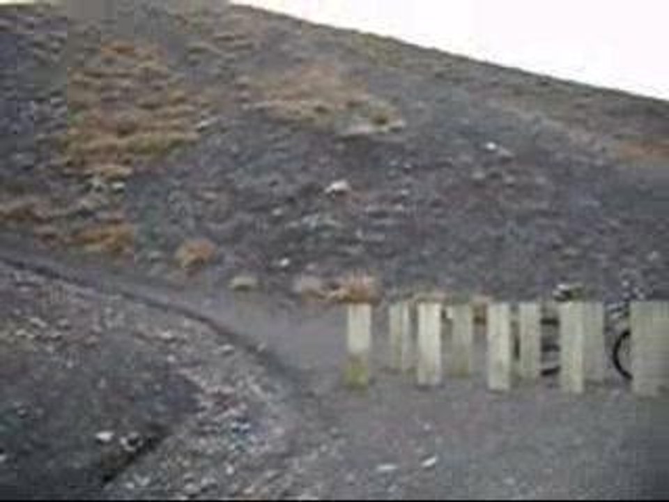 video loos descente terril
