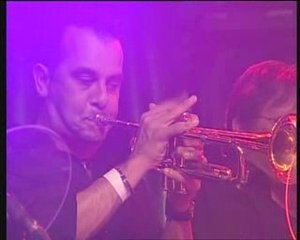 ATTITUDE chante JOHNNY Rock'n Roll Man