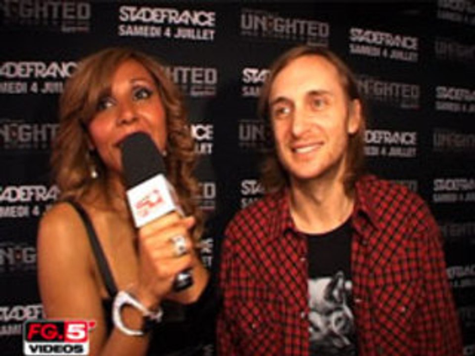 SHOWCASE UNIGHTED@VIRGIN MEGASTORE AVEC RADIO FG