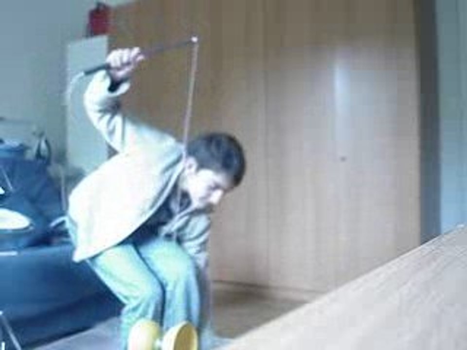 diabolo quelques figures