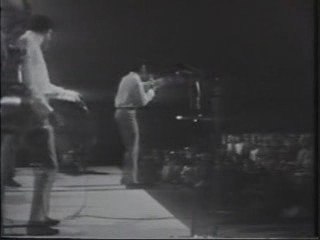 Sam & Dave  Hold On, I'm Coming