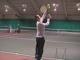 How to Hit a Better Tennis Serve