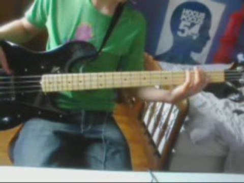 Fluorescent Adolescent - Arctic Monkeys Bass Cover