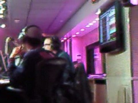 Christophe Willem 16 avril 2009 NRJ Vidéo0010