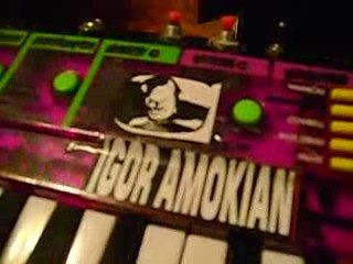 friday night BUG OUT from circuit bent keyboard