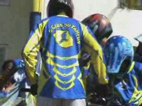 Presentation pilotes et maillot du V.C.T