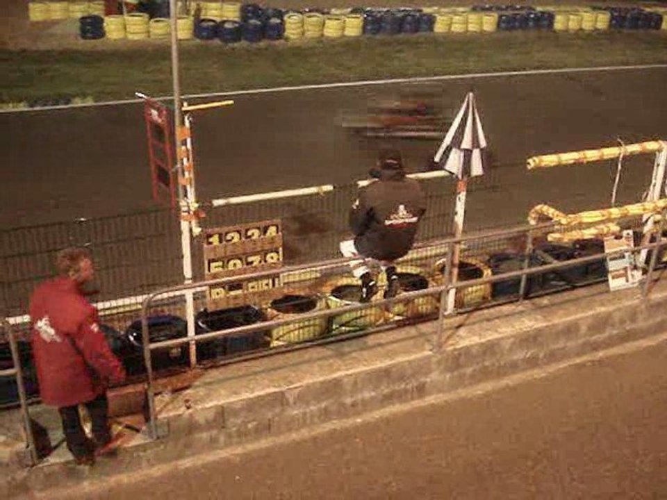 24H du Mans Open Kart 2008 Ambiance nuit