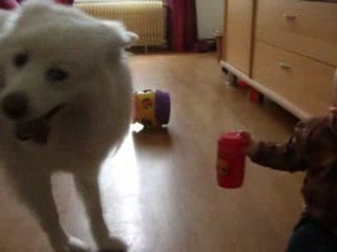 Liam fait du 4 pattes