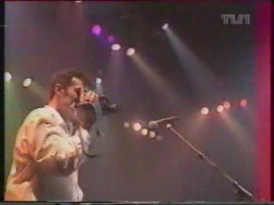 KENT PARTOUT C'EST LA MERDE TRANSBORDEUR LYON