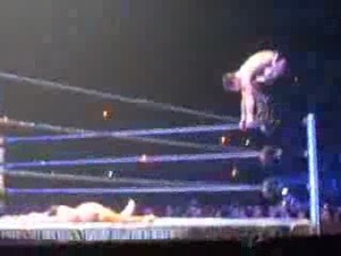 17/04/2009 Strasbourg : WWE Shooting Star Press Evan Bourne