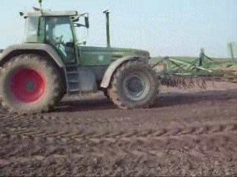 Plantation de pommes de terre