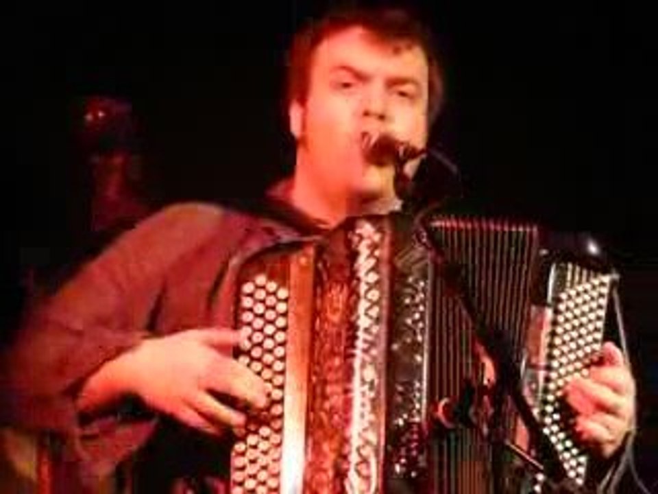 Nicolas Ducron ( Raymond Souplex)