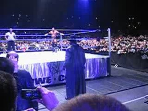 Entrée THE UNDERTAKER wwe smackdown strasbourg 2009