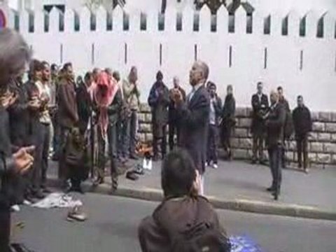 Manif Anti Boubakeur devant la Mosquée de Paris p2