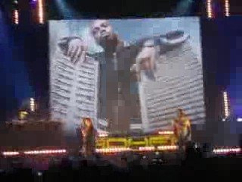 Rohff  & Wallen à L'olympia " Charisme"