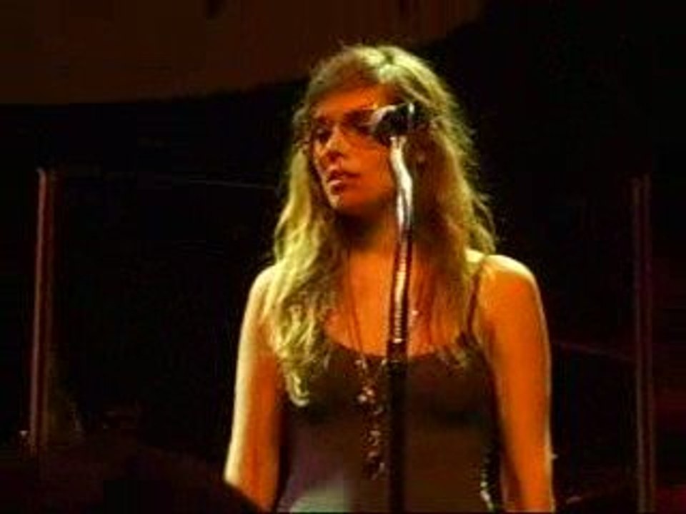 Emmas Daumas - Mickael Furnon : extrait j'suis conne 9/04/09