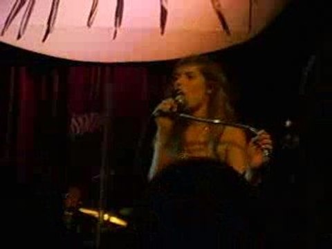 Emma Daumas extrait Tu seras 9/04/09 zèbre de belleville