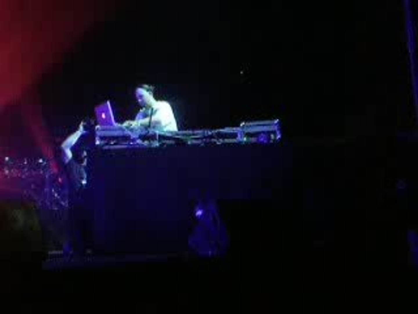 ⁣Concert akon dj guizmo