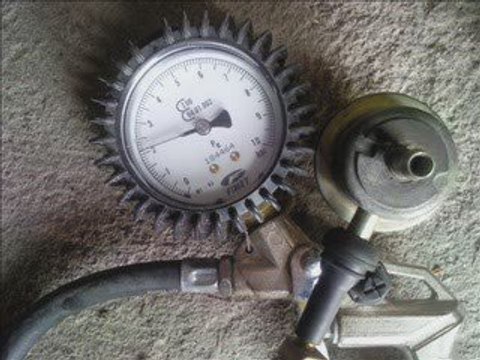 Compresser sa pression dessence origine de la R21 2L TURBO