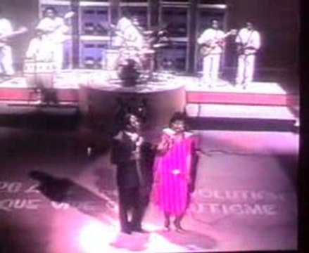 TABU LEY CHANTE EN DUO AVEC MBILIA BEL