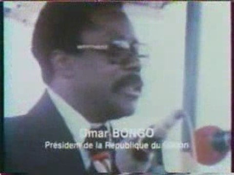 L'histoire secrète du pétrole E8/8 P4/4